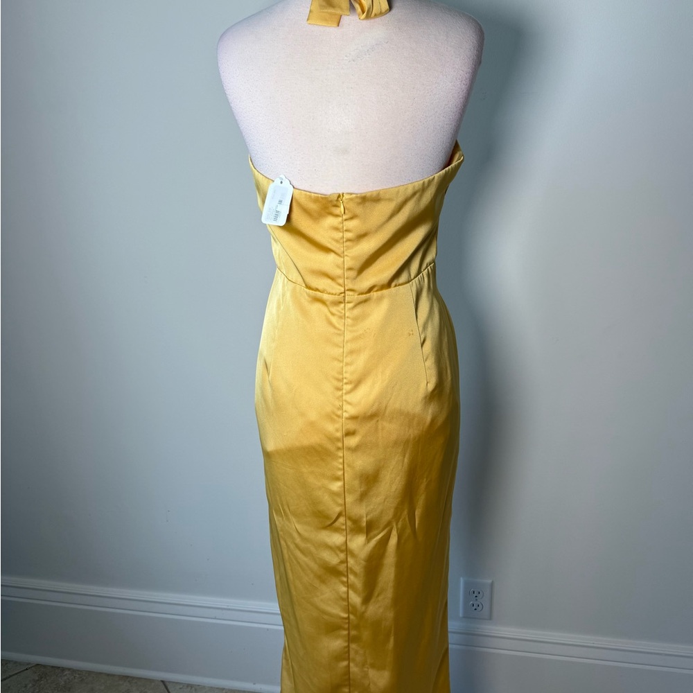 Chic Backless Yellow Halter Dress - Picture 4 of 5